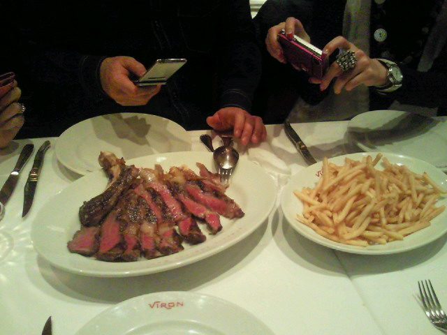 珍しくマトモな食べ物の写真